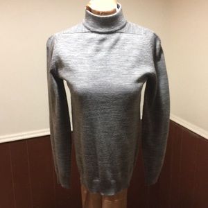 Ladies pullover